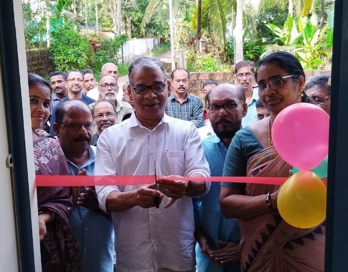  അടുവാട് സാംസ്കാരിക നിലയം കെട്ടിടം ഉദ്ഘാടനം ചെയ്തു