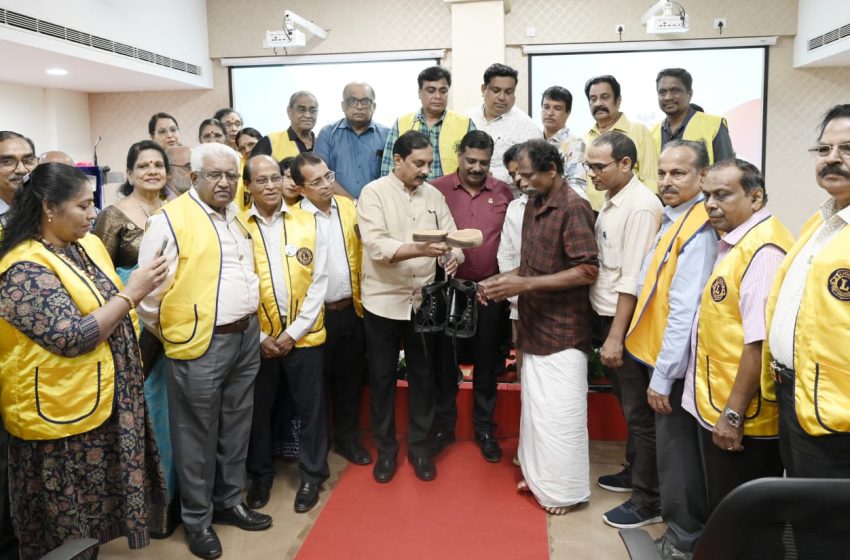  ലയൺസ് ഓർത്തോട്ടിക് ഉപകരണങ്ങൾ വിതരണം ചെയ്തു ; ലയൺസ് അംഗങ്ങൾ ജൈവ മനുഷ്യരാണെന്ന് മനുഷ്യവകാശ കമ്മീഷൻ ആക്ടിംഗ് ചെയർമാൻ കെ ബൈജു നാഥ്