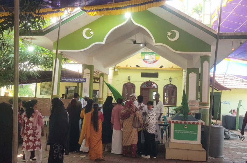  തോരായി പഴപള്ളി നേർച്ച നാളെ ( ഞായർ ) സമാപിക്കും