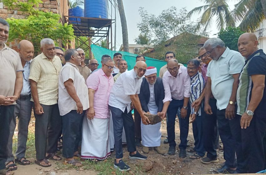 പലിശയുടെ ചൂഷണത്തിൽ നിന്നും രക്ഷ നേടാൻ കൂട്ടായ ശ്രമം അനിവാര്യം : കോഴിക്കോട് മുഖ്യഖാസി മുഹമ്മദ് കോയ ജമലുല്ലൈലി